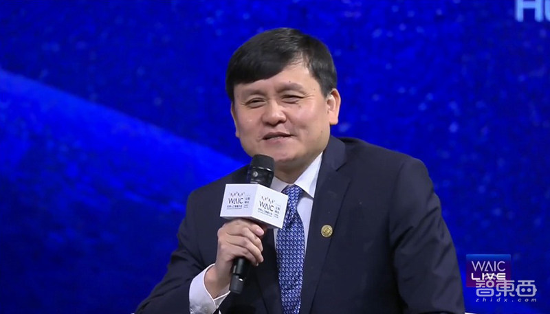 全球最有钱的“三马”同台!张文宏给AI泼冷水?世界人工智能大会开幕看点