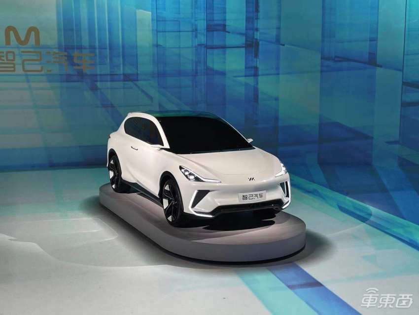 阿里上汽造车新进展：首款产品上海车展发布，可点到点自动驾驶