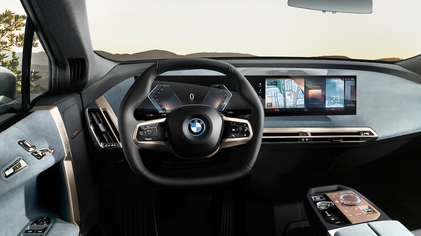 宝马发布新一代智能座舱 车内两块视网膜大屏，还有5G通信能力