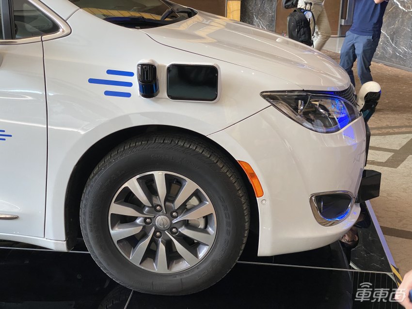 AutoX推第五代自动驾驶系统 全车50个传感器，专攻全无人驾驶