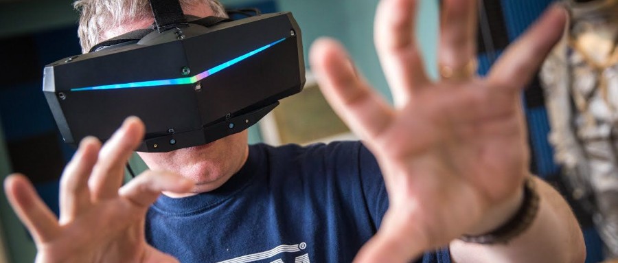 苹果VR/AR新专利：用神经网络模拟全身动作，让VR无线传输更快
