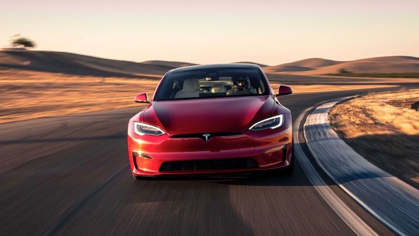 外媒实测新款Model S充电性能：最高功率达250kW，15分钟补充300公里续航
