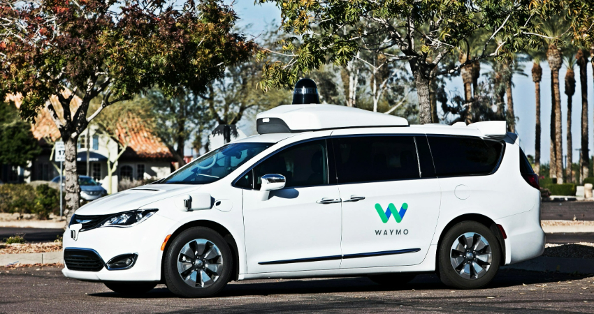 Waymo在旧金山推出完全无人车服务，目前仅向内部员工开放