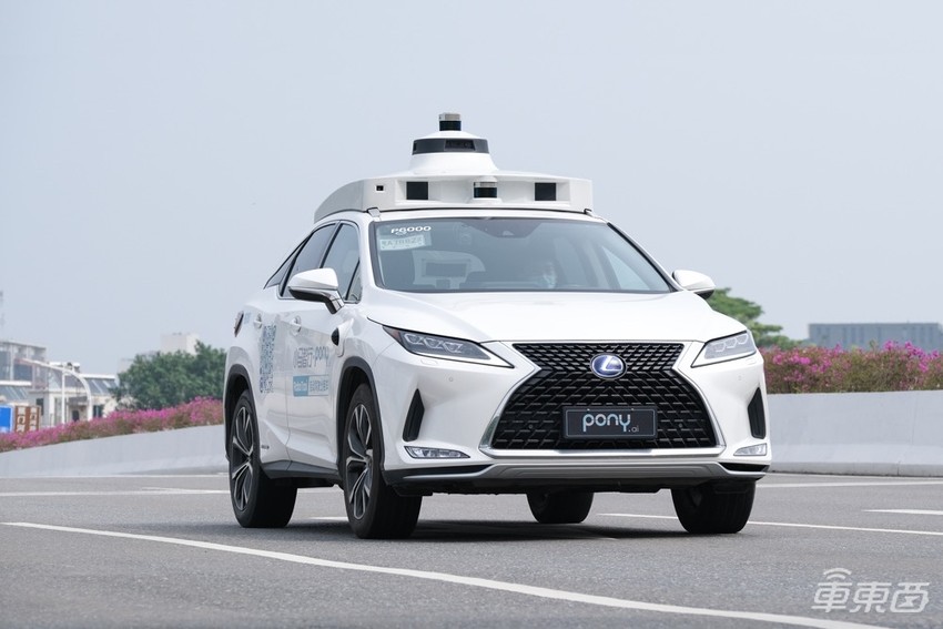 Robotaxi商业化,要从成为taxi开始