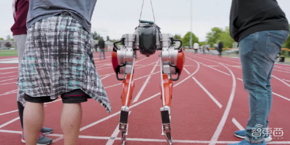 Cassie成双足机器人界的“博尔特”，百米赛跑仅用时24.73秒