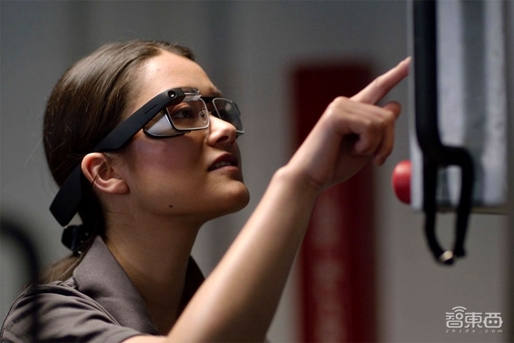 谷歌停售智能眼镜！9月终止软件支持，为AR眼镜铺路？