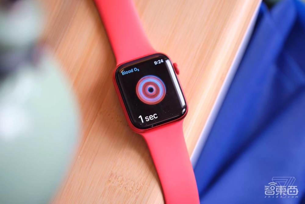 Apple Watch想要实现无创血糖监测？苹果还要解决这4大难题
