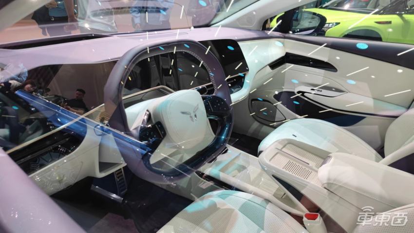 国产车风头盖过洋品牌！2023上海车展十大必看智能电动汽车