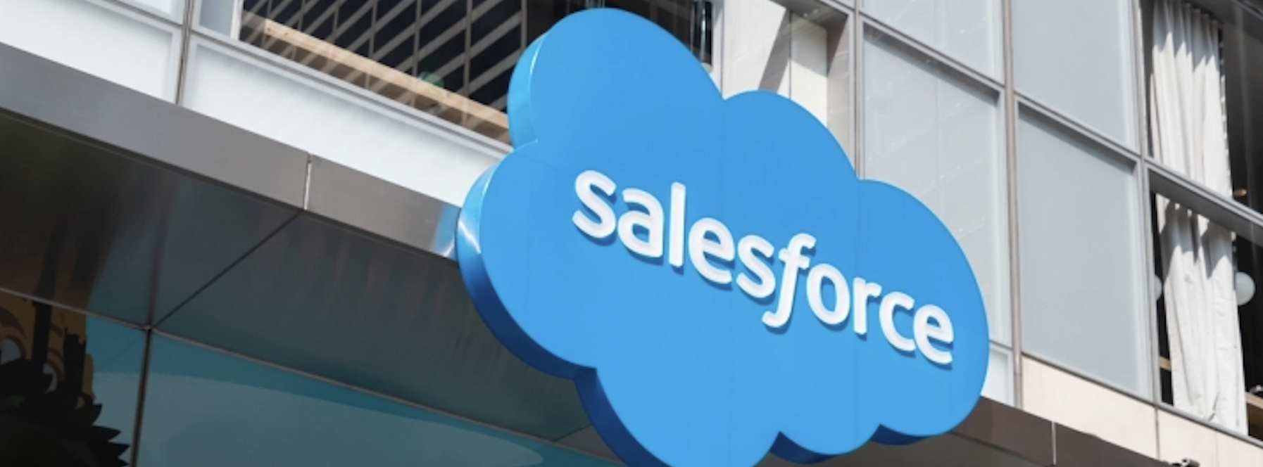 云巨头Salesforce利用类ChatGPT工具升级业务，能替代客服、自动回邮件