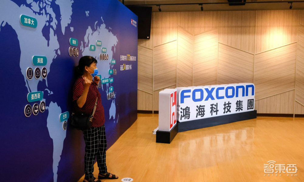 富士康董事长:AIGC推动服务器业务发展,下半年AI服务器将增一倍