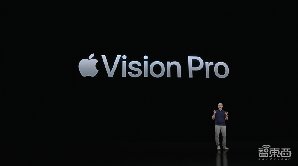 苹果AR眼镜Vision Pro横空出世!现场尖叫不止,首发真机实拍,对话库克