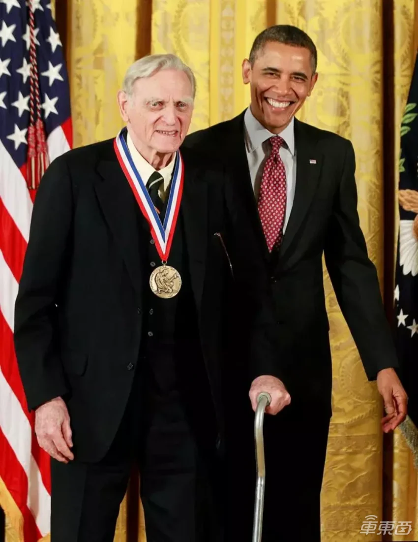 突发！锂电之父去世，参加过二战，97岁获诺贝尔奖