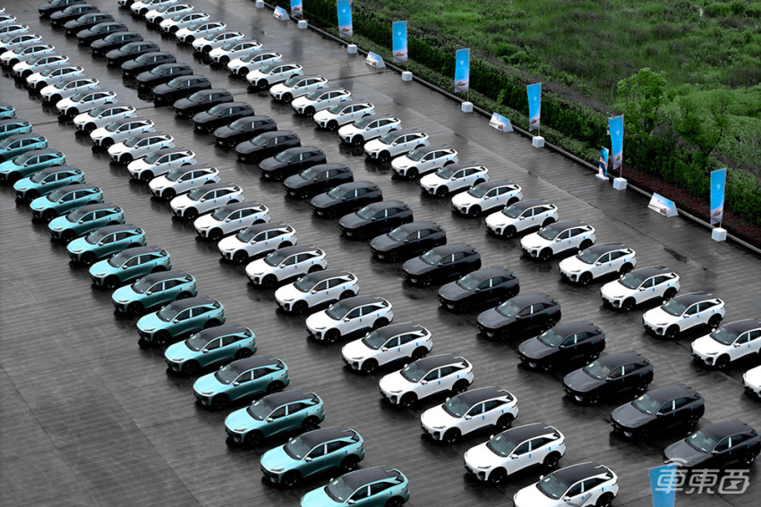 深蓝发布未来战略：3年推超12款新车，年研发投入高于成本10%