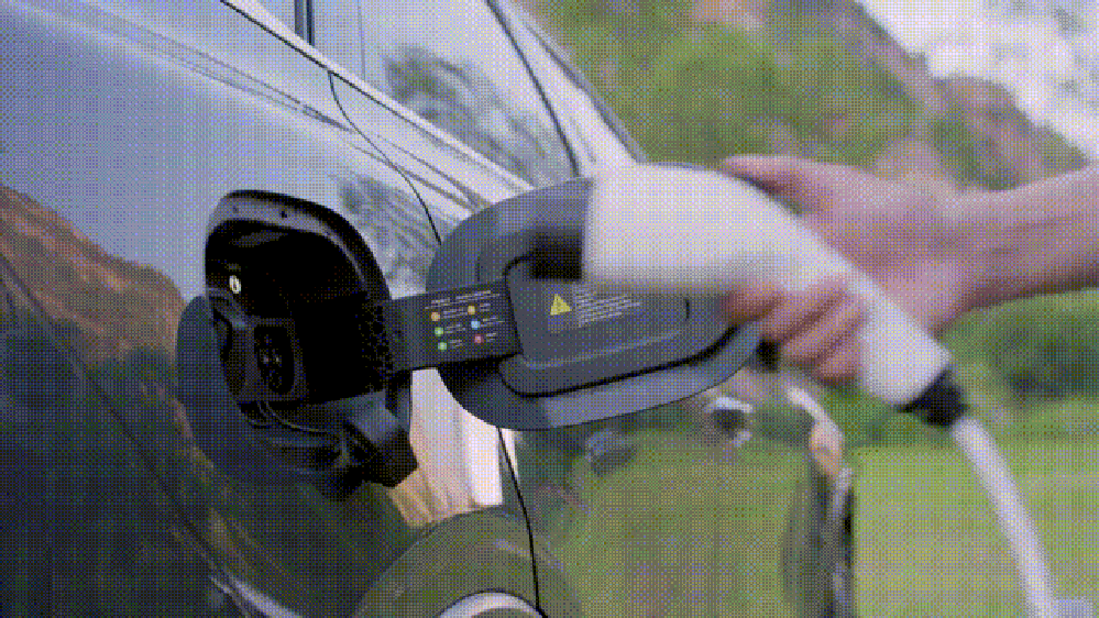 可城可野可玩的腾势N8，才是游戏上车的正确打开方式？