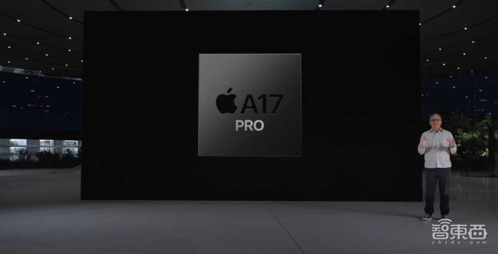 苹果iPhone 15全系最高涨500元，能拍3D空间视频，3nm A17 Pro加持，自称最强游戏手机