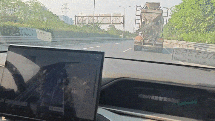 腾势N7高速NOA重庆实战：“老司机”带路游山城