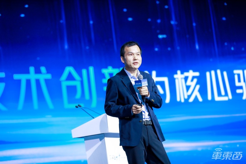 上汽荣威发布DMH超级混动技术,两年内上汽自主品牌十余款车型将搭载