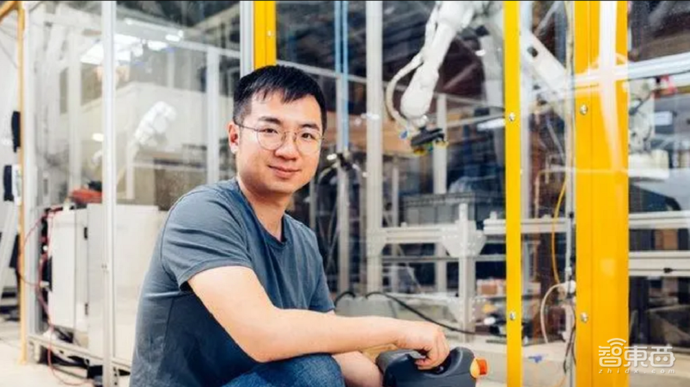 一个实验室走出15位AI创业者,华人占1/3,集齐大模型机器人搜索,教授骄傲晒战绩