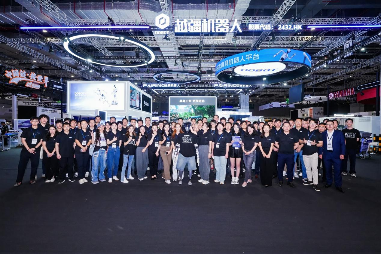 全球首个多形态具身智能机器人平台来了！越疆率先打开具身工业时代大门