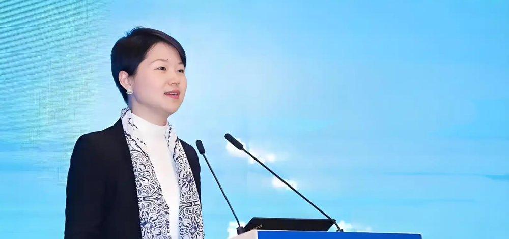 80后干出港股充电桩第二股！估值超150亿元，为国内第二大公共桩厂商