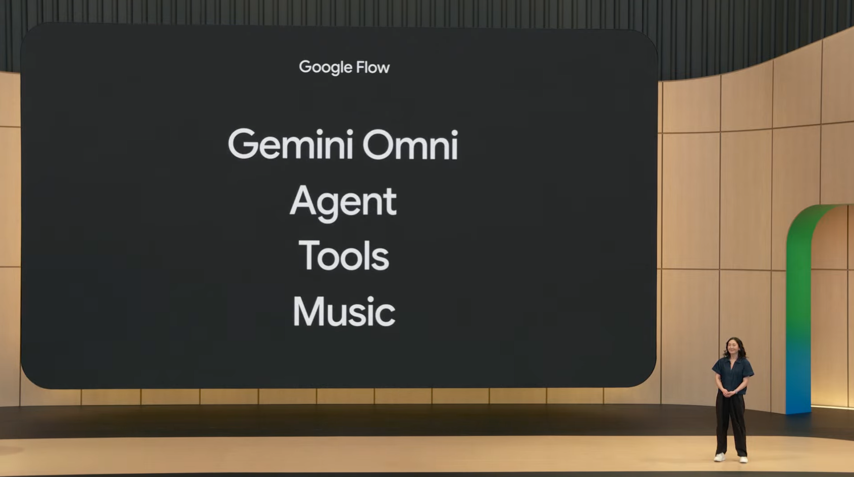 谷歌AI全家桶深夜爆更：Gemini 3.5新王登场，数十亿人搜索变天，AI眼镜终于来了
