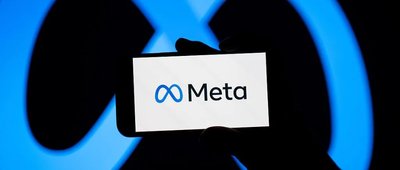 小扎预告个人智能体，Meta一夜蒸发7800亿